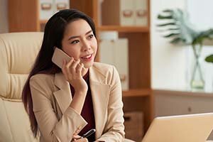woman calling to understand options for selling her inherited property in texas